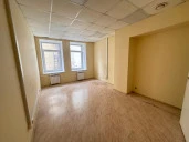 Нежилое помещение 444,9 кв.м. на Петроградской набережной